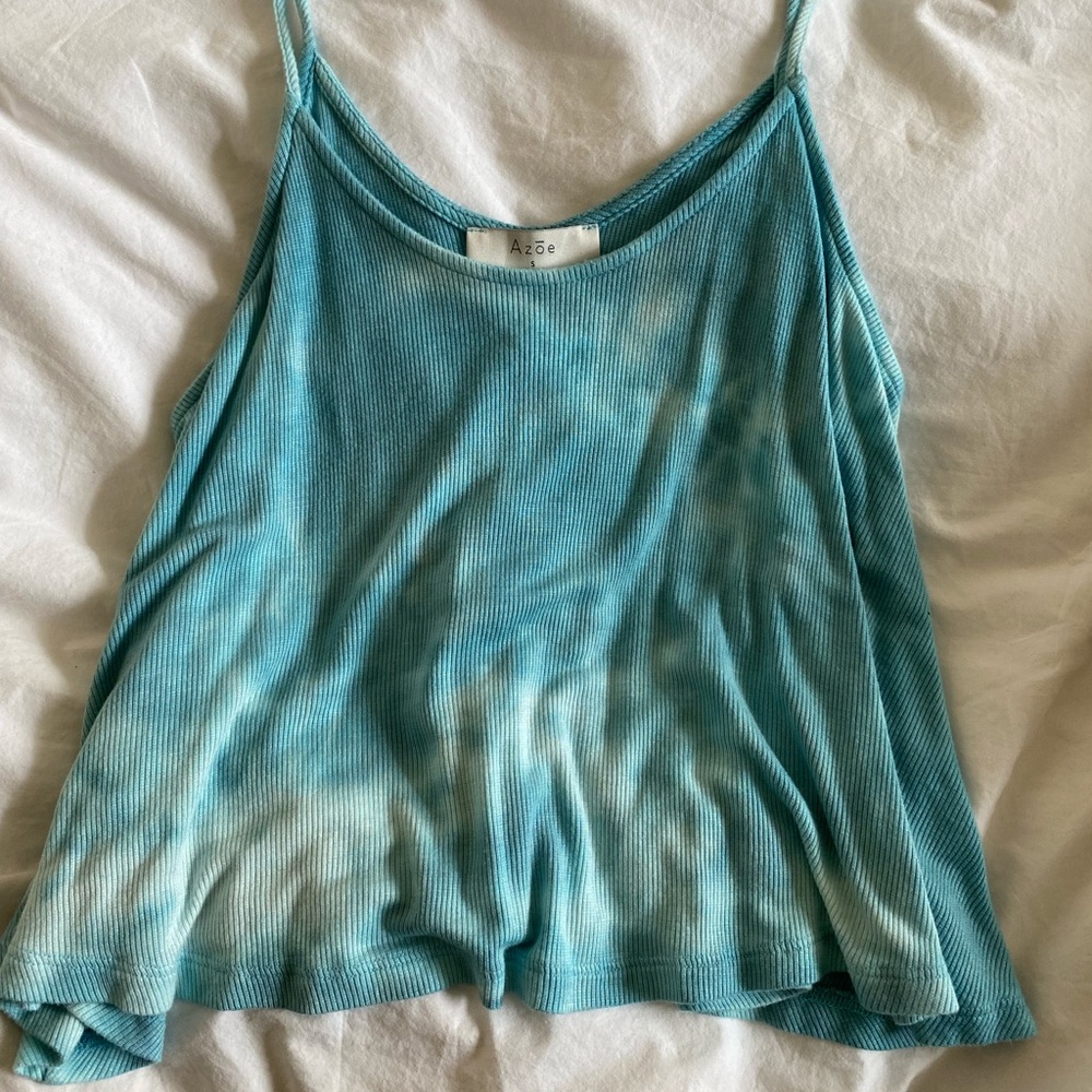 Blue and white tie die flowy tank top